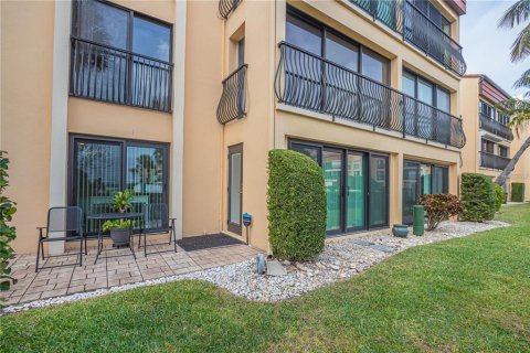 Condo in Clearwater, Florida, 2 bedrooms  № 661572 - photo 3