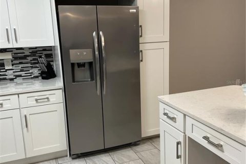 Condo in Clearwater, Florida, 2 bedrooms  № 661572 - photo 8