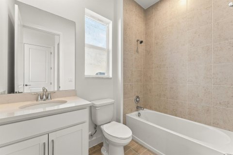 House in Port St. Lucie, Florida 4 bedrooms, 269.42 sq.m. № 2172045 - photo 13