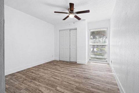 Casa en venta en Tamarac, Florida, 3 dormitorios, 172.8 m2 № 2147104 - foto 16