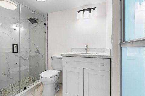 Casa en venta en Tamarac, Florida, 3 dormitorios, 172.8 m2 № 2147104 - foto 21