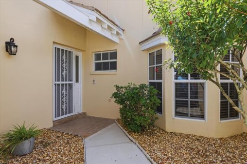 Villa ou maison à vendre à Venice, Floride: 2 chambres, 161.19 m2 № 2426866 - photo 2