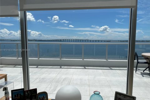 Купить кондоминиум в Майами, Флорида 3 спальни, 173.63м2, № 1968415 - фото 8