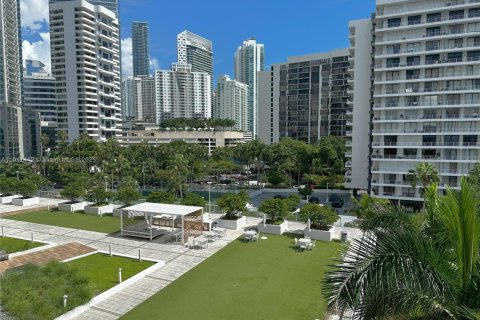 Купить кондоминиум в Майами, Флорида 3 спальни, 173.63м2, № 1968415 - фото 13