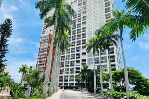 Купить кондоминиум в Майами, Флорида 3 спальни, 173.63м2, № 1968415 - фото 29
