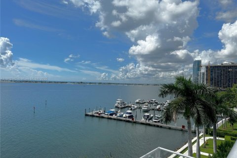 Купить кондоминиум в Майами, Флорида 3 спальни, 173.63м2, № 1968415 - фото 15