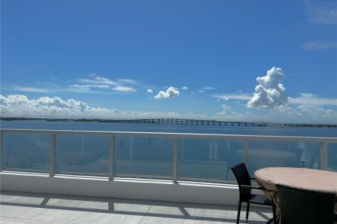 Купить кондоминиум в Майами, Флорида 3 спальни, 173.63м2, № 1968415 - фото 3