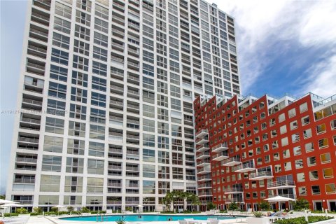 Купить кондоминиум в Майами, Флорида 3 спальни, 173.63м2, № 1968415 - фото 18