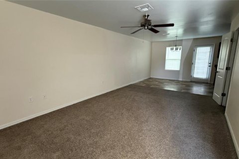 House in North Port, Florida 3 bedrooms, 133.04 sq.m. № 1880838 - photo 2