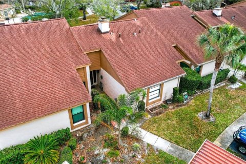 Copropriété à vendre à Palm Harbor, Floride: 2 chambres, 87.89 m2 № 2205323 - photo 3