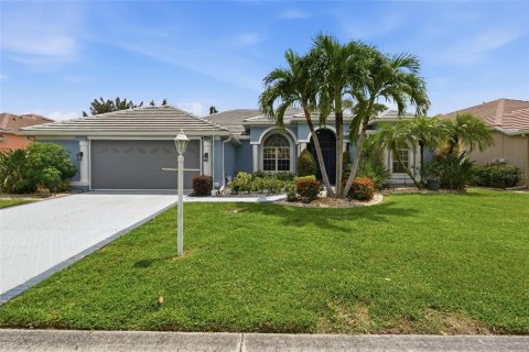 Villa ou maison à vendre à Punta Gorda, Floride: 3 chambres, 206.89 m2 № 2322272 - photo 23