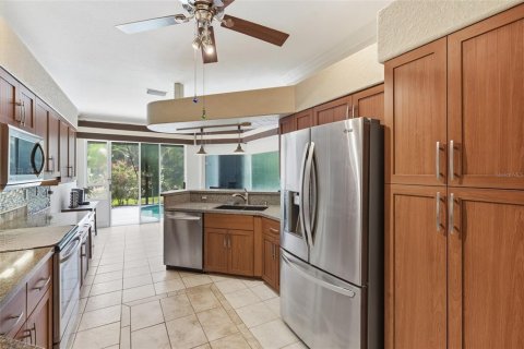 Villa ou maison à vendre à Punta Gorda, Floride: 3 chambres, 206.89 m2 № 2322272 - photo 4