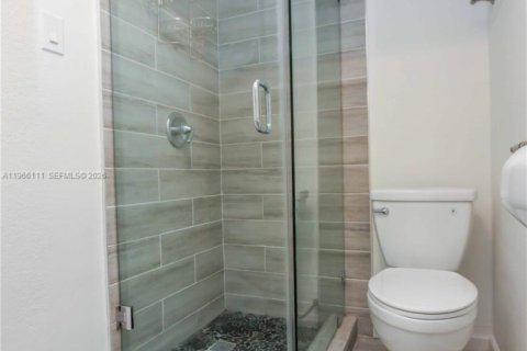 Appartement à louer à Miami, Floride: 1 chambre, 65.03 m2 № 2027894 - photo 6