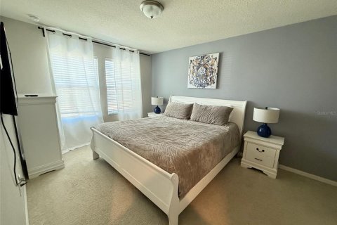 Townhouse in Kissimmee, Florida 4 bedrooms, 153.2 sq.m. № 2398855 - photo 19