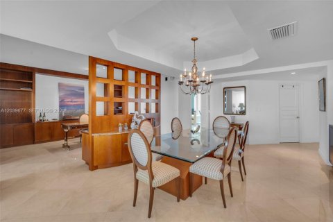 Copropriété à vendre à Aventura, Floride: 4 chambres, 308.44 m2 № 2085883 - photo 15