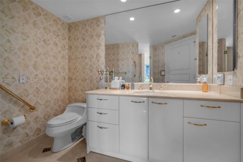 Copropriété à vendre à Aventura, Floride: 4 chambres, 308.44 m2 № 2085883 - photo 18