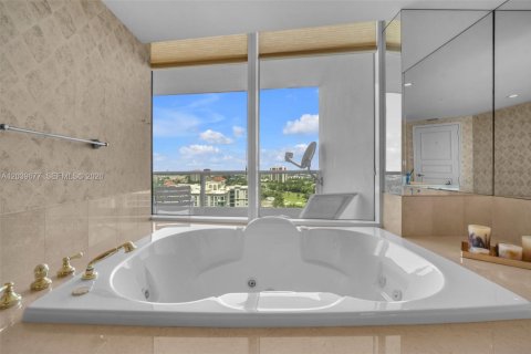 Copropriété à vendre à Aventura, Floride: 4 chambres, 308.44 m2 № 2085883 - photo 26