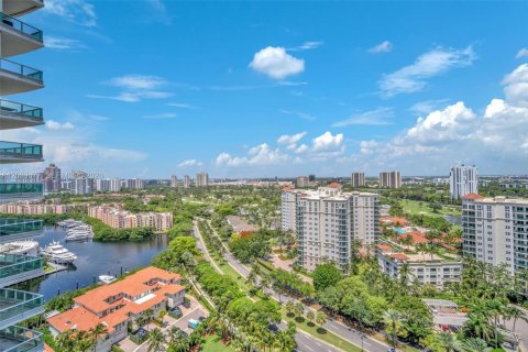 Copropriété à vendre à Aventura, Floride: 4 chambres, 308.44 m2 № 2085883 - photo 11
