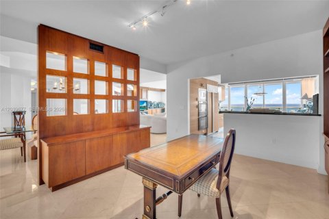 Copropriété à vendre à Aventura, Floride: 4 chambres, 308.44 m2 № 2085883 - photo 19