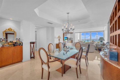 Copropriété à vendre à Aventura, Floride: 4 chambres, 308.44 m2 № 2085883 - photo 17