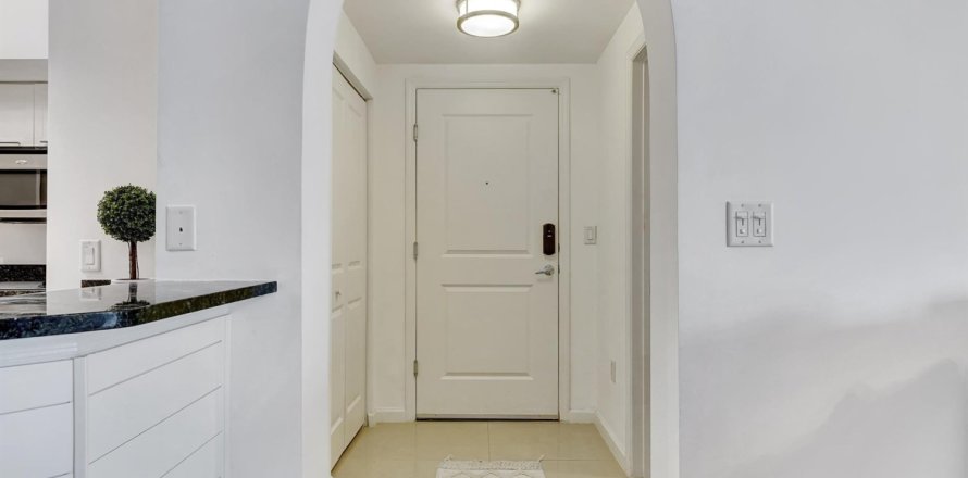 Condo à Delray Beach, Floride, 2 chambres № 1045684