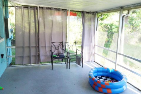 House in Lehigh Acres, Florida 2 bedrooms, 81.38 sq.m. № 2097484 - photo 15
