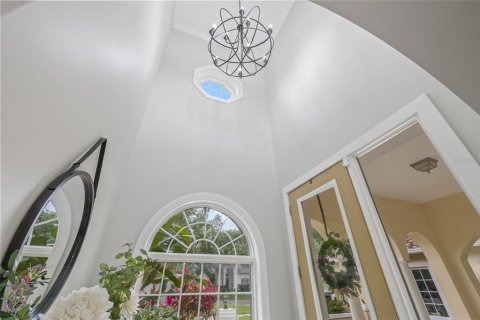 House in Tampa, Florida 4 bedrooms, 373.93 sq.m. № 1639855 - photo 7