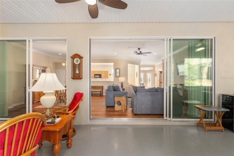 House in Summerfield, Florida 2 bedrooms, 171.87 sq.m. № 2196476 - photo 17