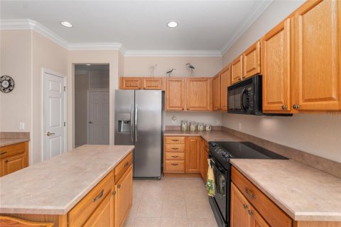 House in Summerfield, Florida 2 bedrooms, 171.87 sq.m. № 2196476 - photo 30