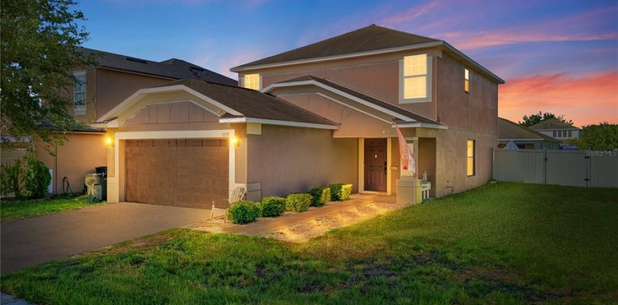 Villa ou maison à Ruskin, Floride 3 chambres, 177.63 m2 № 2323082