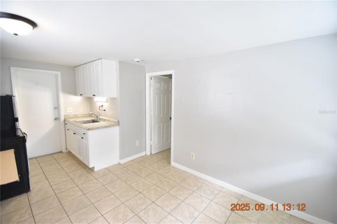 Apartamento en alquiler en Dunedin, Florida, 1 dormitorio, 34.84 m2 № 1914477 - foto 5