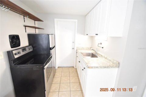 Apartamento en alquiler en Dunedin, Florida, 1 dormitorio, 34.84 m2 № 1914477 - foto 9