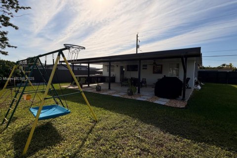 Villa ou maison à vendre à Miami, Floride: 3 chambres, 110.37 m2 № 1966806 - photo 6