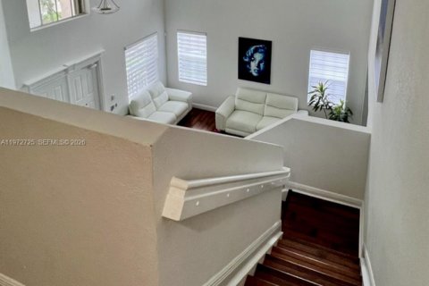 House in Weston, Florida 5 bedrooms, 290.04 sq.m. № 2033174 - photo 14