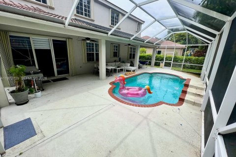House in Weston, Florida 5 bedrooms, 290.04 sq.m. № 2033174 - photo 10