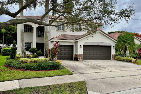 House in Weston, Florida 5 bedrooms, 290.04 sq.m. № 2033174