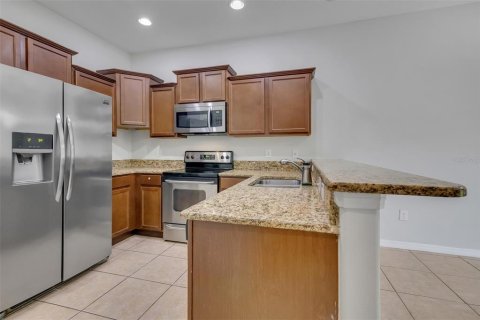Touwnhouse à vendre à Orlando, Floride: 3 chambres, 147.9 m2 № 2167428 - photo 9