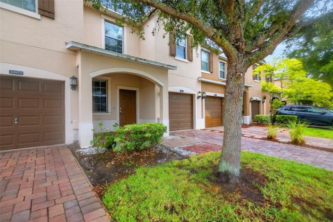 Touwnhouse à vendre à Orlando, Floride: 3 chambres, 147.9 m2 № 2167428 - photo 3