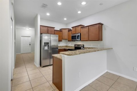 Touwnhouse à vendre à Orlando, Floride: 3 chambres, 147.9 m2 № 2167428 - photo 8