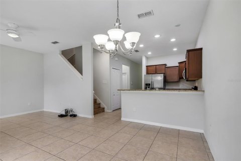 Touwnhouse à vendre à Orlando, Floride: 3 chambres, 147.9 m2 № 2167428 - photo 13