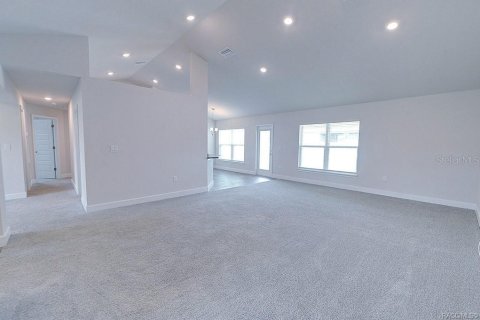 House in Citrus Springs, Florida 3 bedrooms, 172.8 sq.m. № 1382248 - photo 5