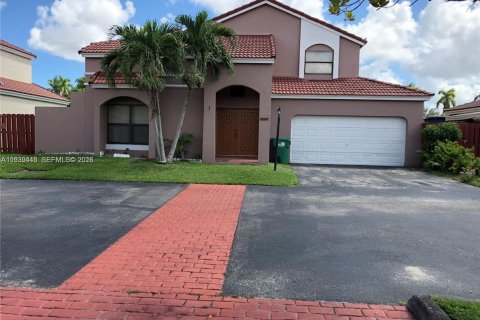 Дом в Майами, Флорида 4 спальни, 149.94м2 № 1997265