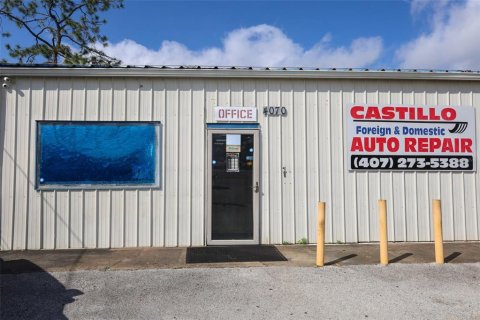 Commercial property in Orlando, Florida 371.24 sq.m. № 2235180 - photo 4