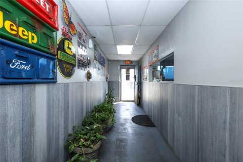 Commercial property in Orlando, Florida 371.24 sq.m. № 2235180 - photo 5
