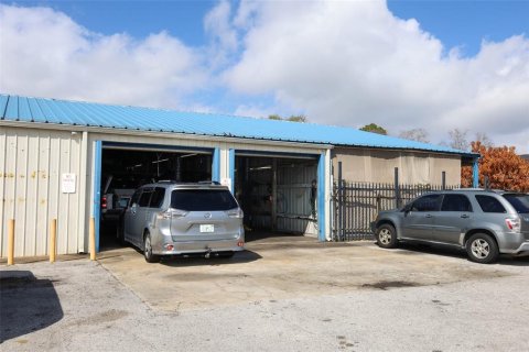 Commercial property in Orlando, Florida 371.24 sq.m. № 2235180 - photo 3