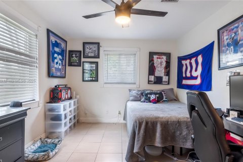 House in Cooper City, Florida 3 bedrooms, 108.6 sq.m. № 1822254 - photo 22