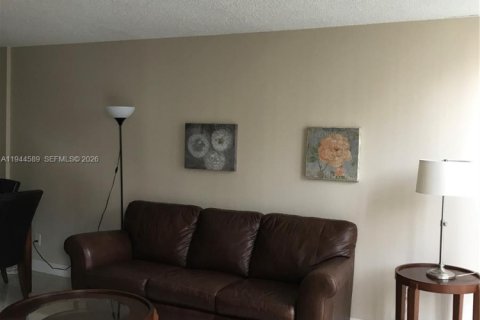 Copropriété à louer à Sunny Isles Beach, Floride: 1 chambre, 67.35 m2 № 2001099 - photo 5