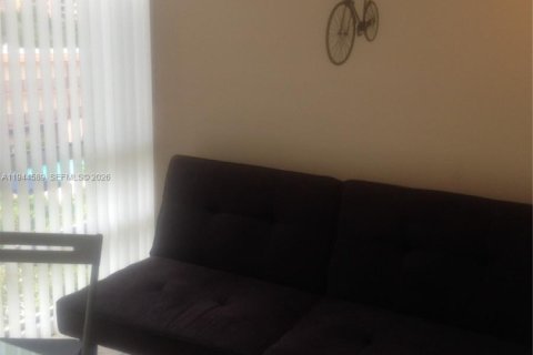 Copropriété à louer à Sunny Isles Beach, Floride: 1 chambre, 67.35 m2 № 2001099 - photo 10