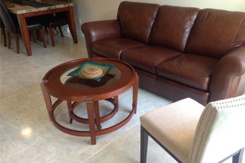 Copropriété à louer à Sunny Isles Beach, Floride: 1 chambre, 67.35 m2 № 2001099 - photo 7