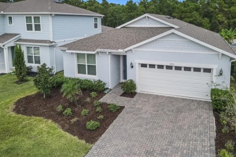 House in Orlando, Florida 4 bedrooms, 169.83 sq.m. № 2411656 - photo 2